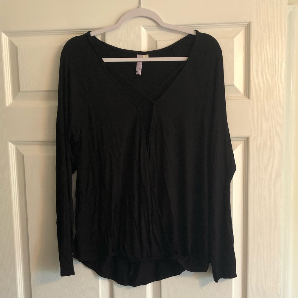 Alya Black Long Sleeve Top